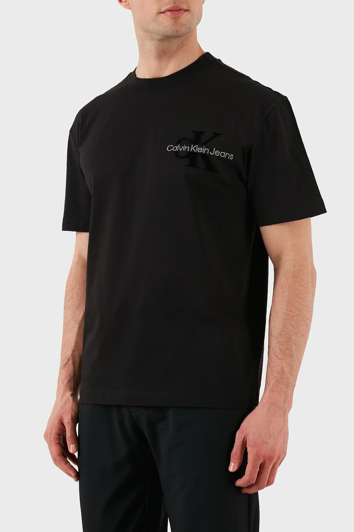 Calvin Klein % 100 Pamuk Regular Fit Bisiklet Yaka J30J327107BEH Erkek T Shirt J30J327107 BEH SİYAH - 12