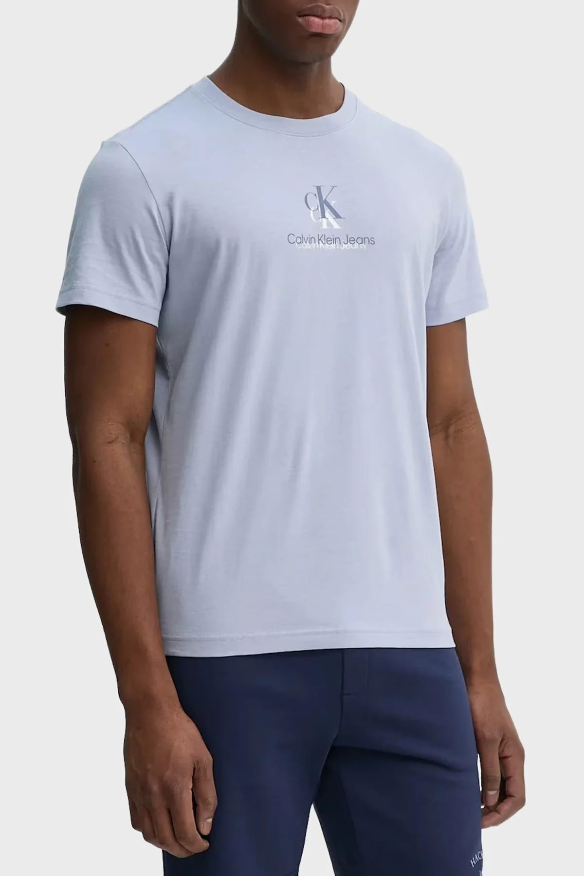 Calvin Klein % 100 Pamuk Regular Fit Bisiklet Yaka J30J327469CAG Erkek T Shirt J30J327469 CAG LİLA - 5