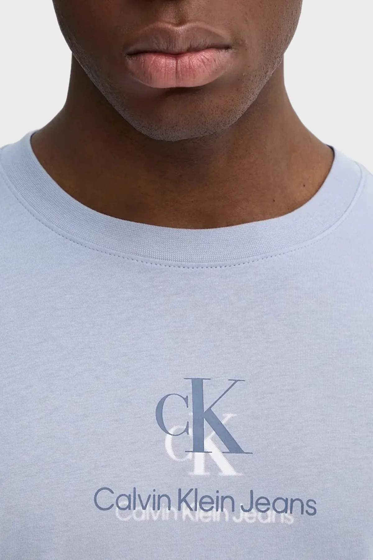 Calvin Klein % 100 Pamuk Regular Fit Bisiklet Yaka J30J327469CAG Erkek T Shirt J30J327469 CAG LİLA - 8
