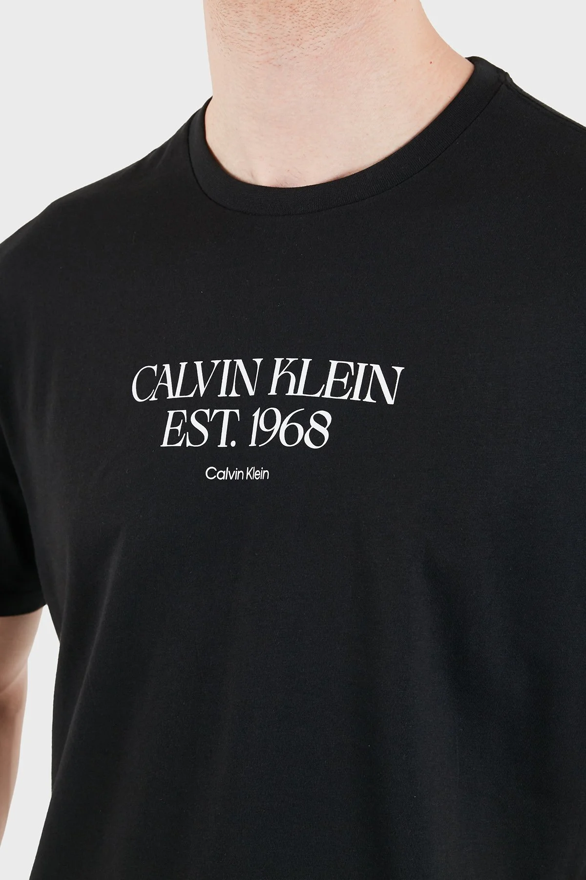 Calvin Klein % 100 Pamuk Regular Fit Bisiklet Yaka LV14RF804GUB1 Erkek T Shirt LV14RF804G UB1 SİYAH - 6