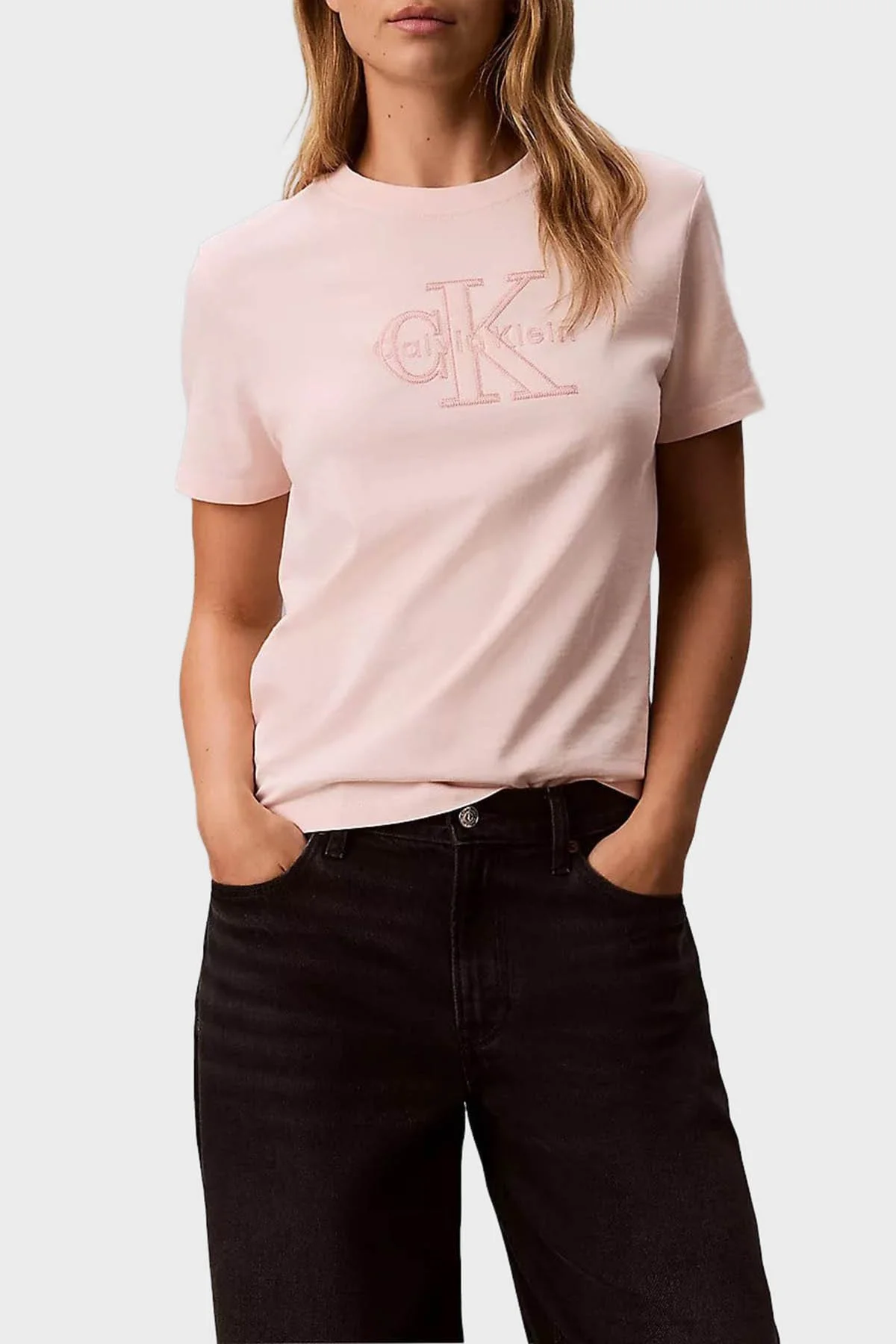 Calvin Klein % 100 Pamuk Regular Fit Logolu Kadın T Shirt LV047G829G VG3 PUDRA - 1