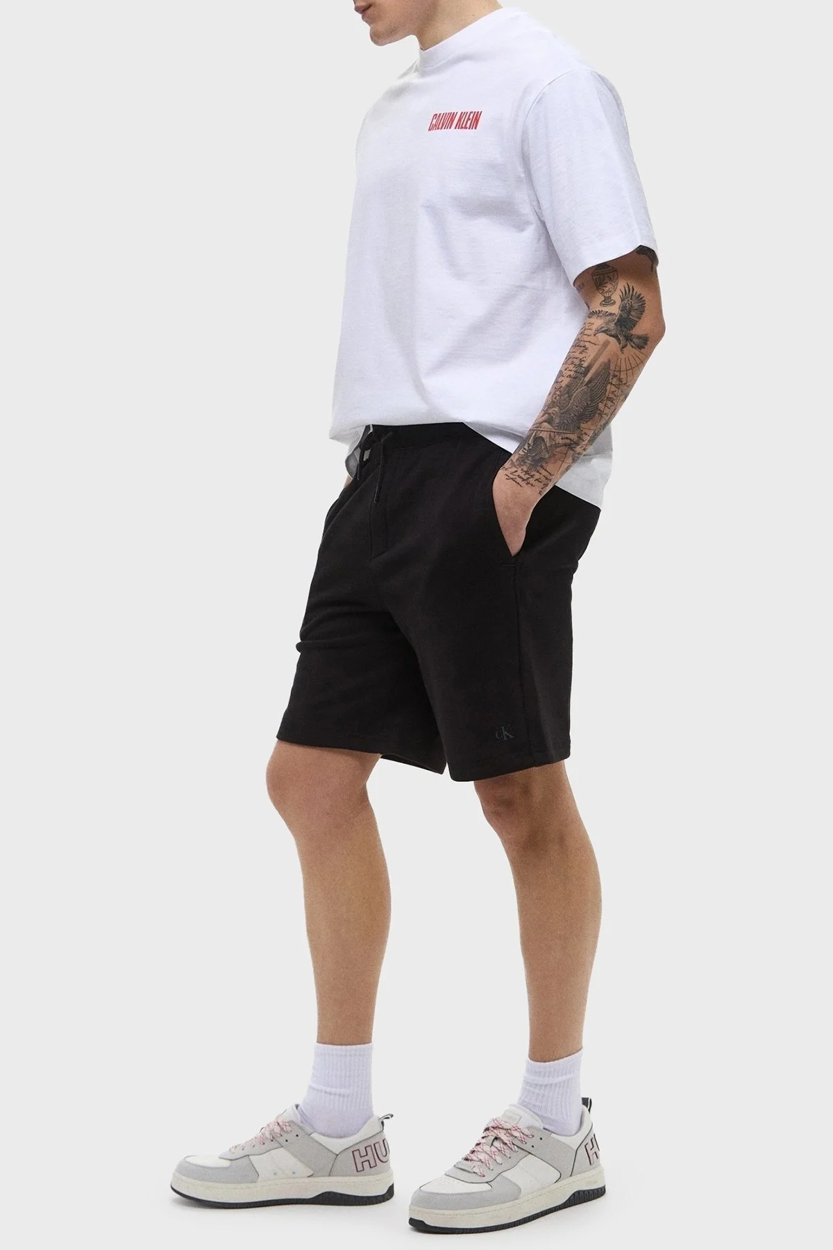 Calvin Klein % 100 Pamuk Regular Fit Yüksek Bel Cepli J30J327531BEH Erkek Short J30J327531 BEH SİYAH - 8