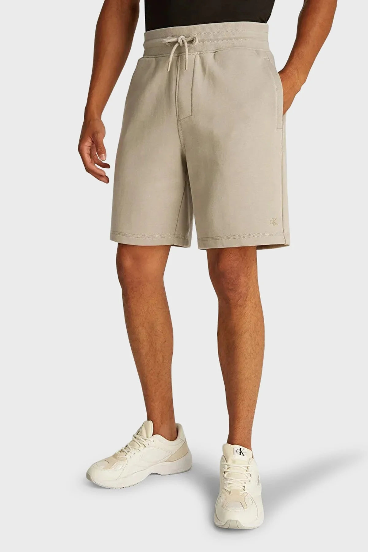 Calvin Klein % 100 Pamuk Regular Fit Yüksek Bel Cepli J30J327531PAH Erkek Short J30J327531 PAH BEJ - 5