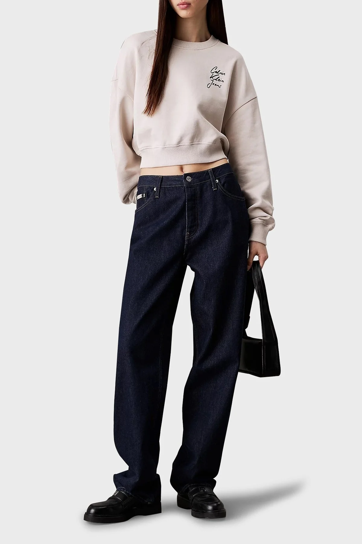 Calvin Klein % 100 Pamuk Relaxed Fit Bisiklet Yaka Crop J20J224743PDH Bayan Sweat J20J224743 PDH AÇIK GRİ - 6