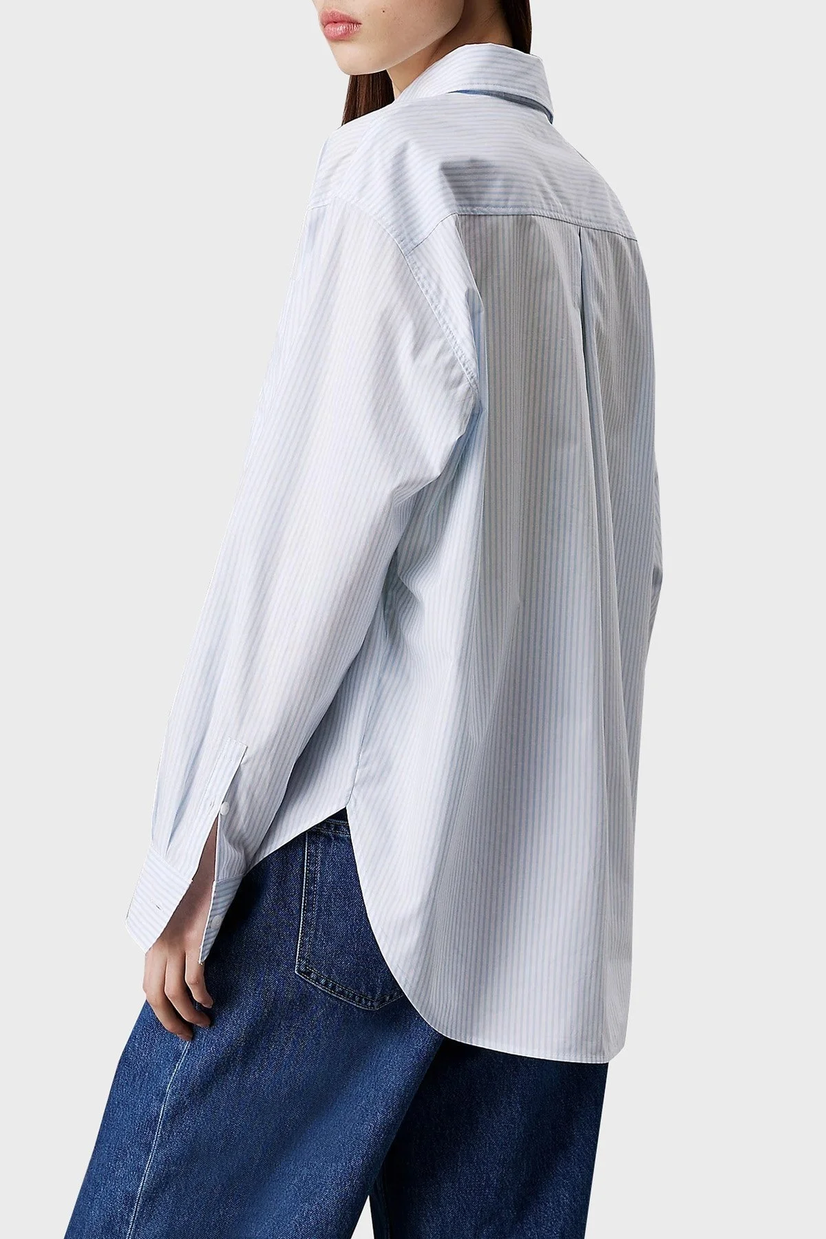 Calvin Klein % 100 Pamuk Relaxed Fit Çizgili Cepli J20J2244360K6 Bayan Gömlek J20J224436 0K6 BEYAZ-MAVİ - 7