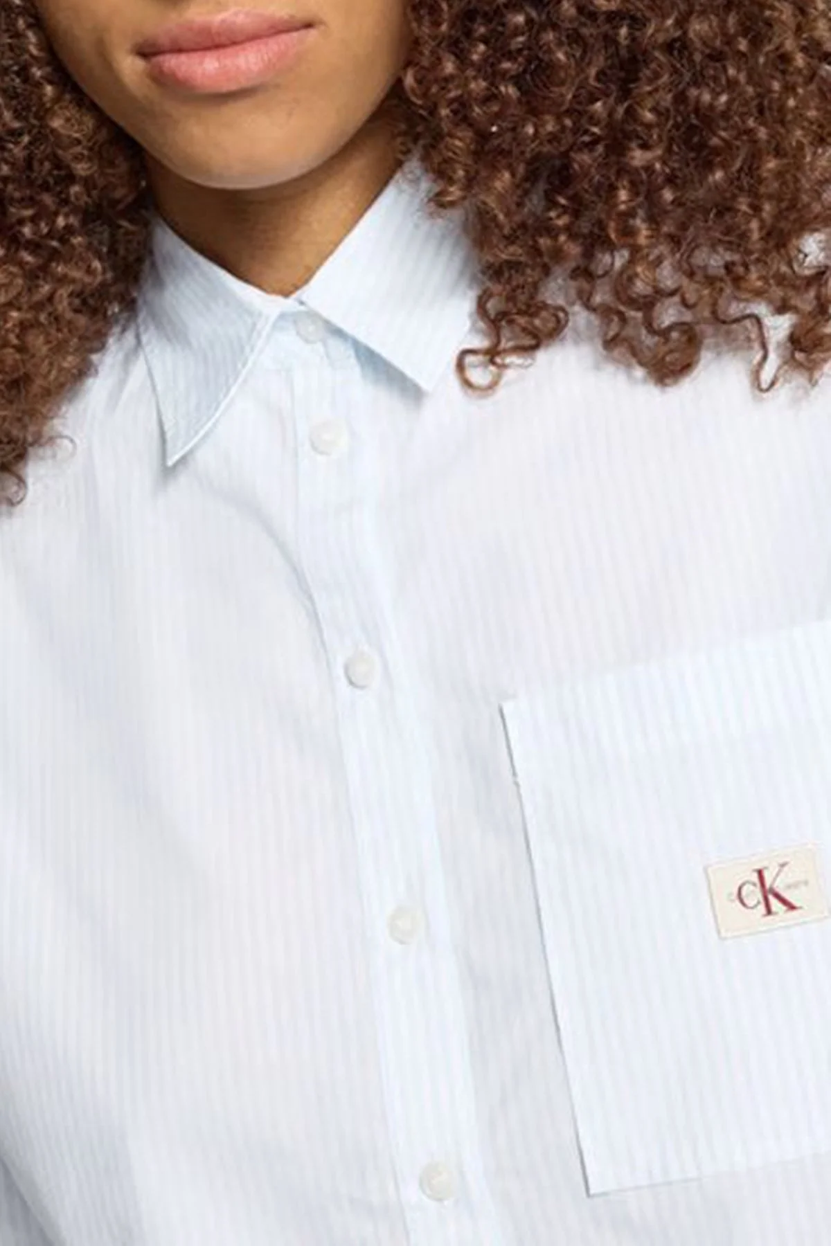 Calvin Klein % 100 Pamuk Relaxed Fit Çizgili Crop J20J2250780A8 Bayan Gömlek J20J225078 0A8 MAVİ - 9