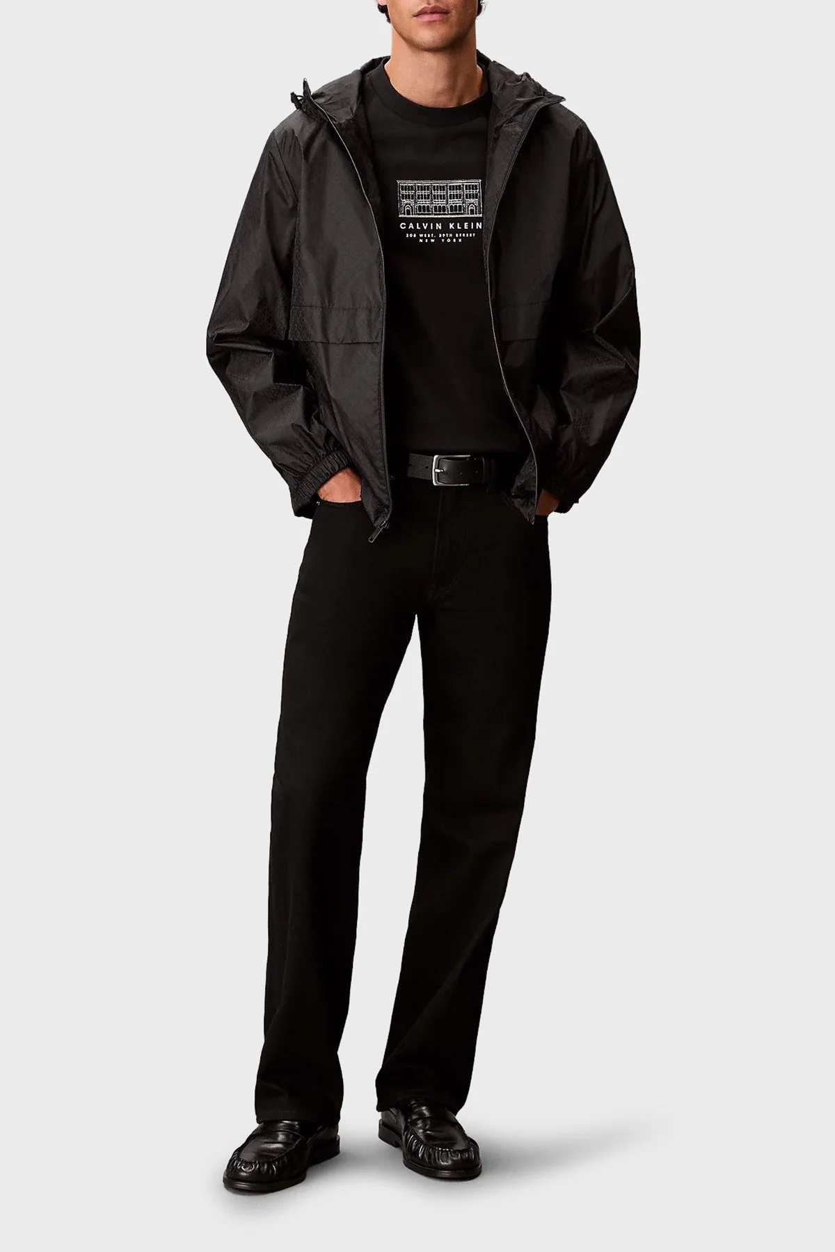 Calvin Klein % 100 Pamuk Relaxed Fit Logolu Bisiklet Yaka LV04RF823GUB1 Erkek T Shirt LV04RF823G UB1 SİYAH - 2