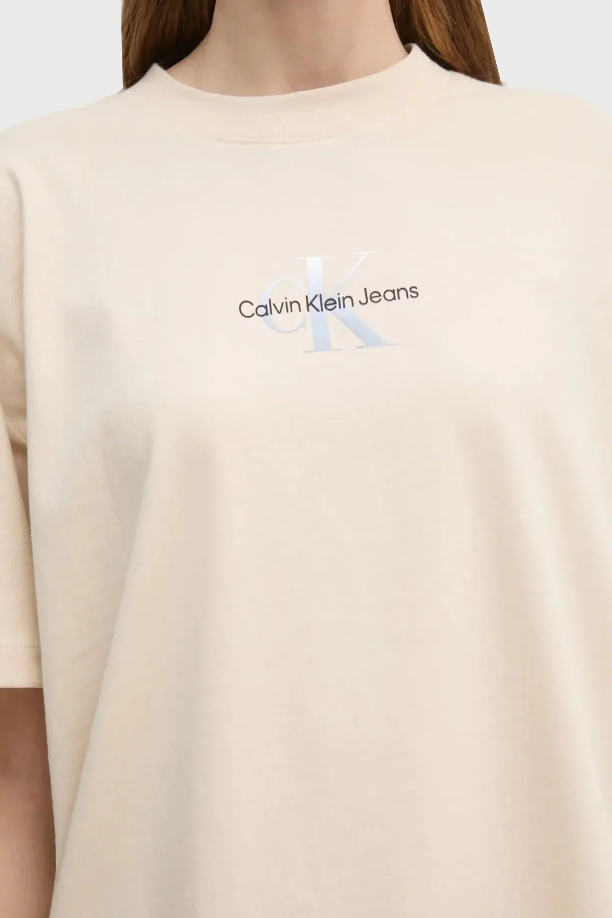 Calvin Klein % 100 Pamuk Relaxed Fit Logolu J20J225521AEA Bayan T Shirt J20J225521 AEA BEJ - 10