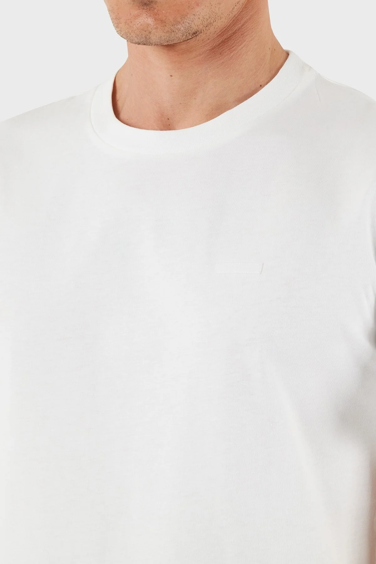 Calvin Klein % 100 Pamuk Relaxed Fit Logolu K10K112749YAF Erkek T Shirt K10K112749 YAF BEYAZ - 10