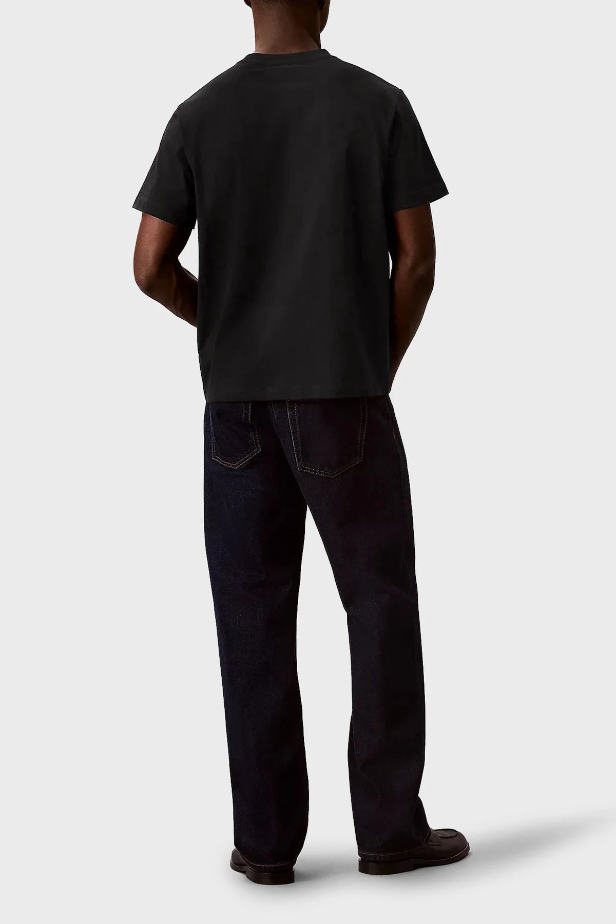 Calvin Klein % 100 Pamuk Relaxed Fit Logolu LV04LG812GUB1 Erkek T Shirt LV04LG812G UB1 SİYAH - 2