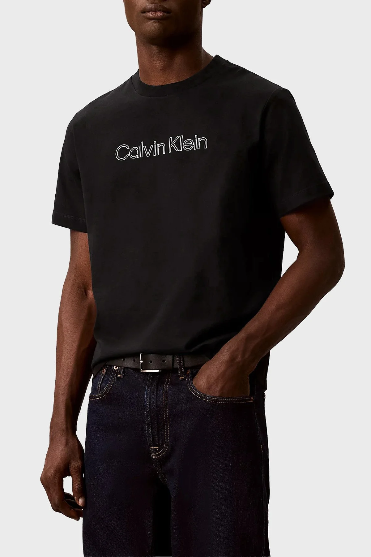 Calvin Klein % 100 Pamuk Relaxed Fit Logolu LV04LG812GUB1 Erkek T Shirt LV04LG812G UB1 SİYAH - 3