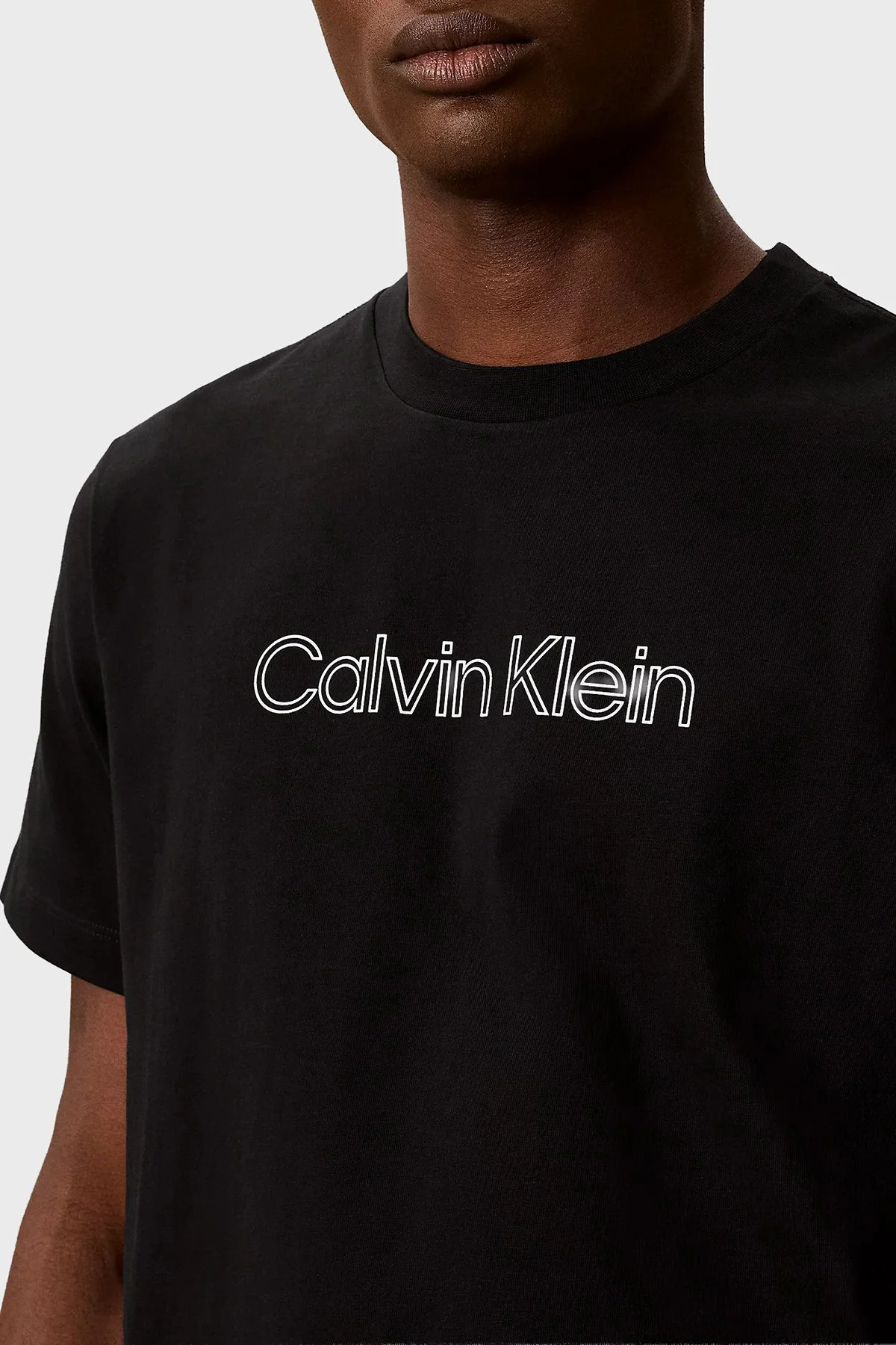 Calvin Klein % 100 Pamuk Relaxed Fit Logolu LV04LG812GUB1 Erkek T Shirt LV04LG812G UB1 SİYAH - 4