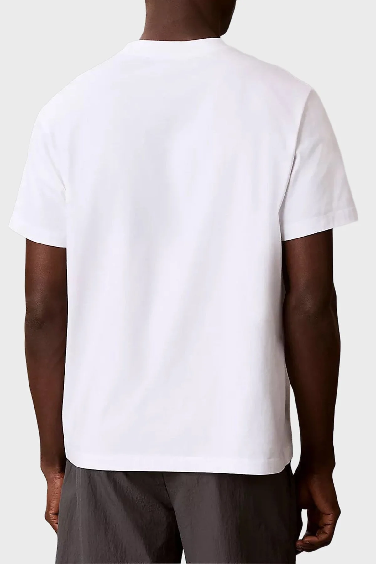 Calvin Klein % 100 Pamuk Relaxed Fit Logolu LV04LG812GYAF Erkek T Shirt LV04LG812G YAF BEYAZ - 4