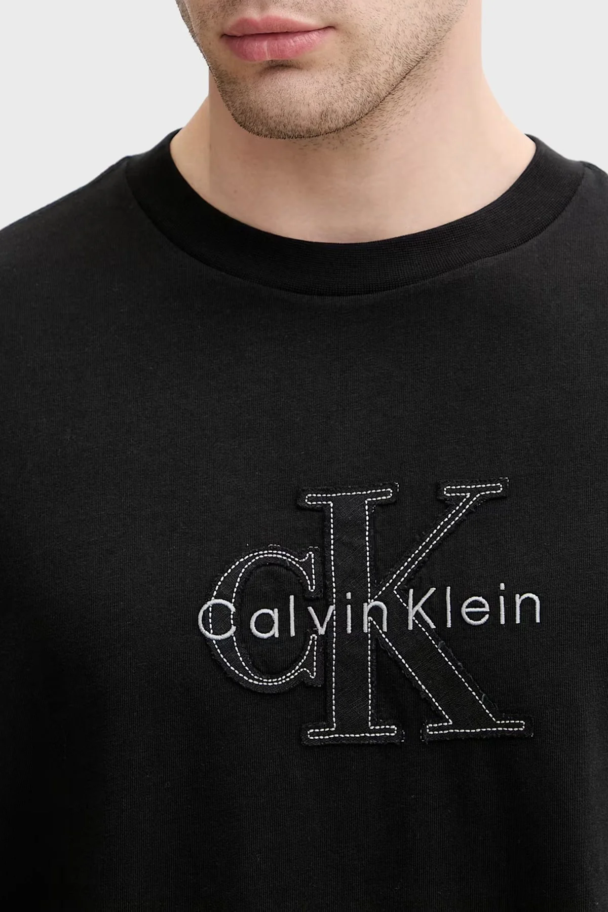 Calvin Klein % 100 Pamuk Relaxed Fit Logolu LV04RG814GUB1 Erkek T Shirt LV04RG814G UB1 SİYAH - 4