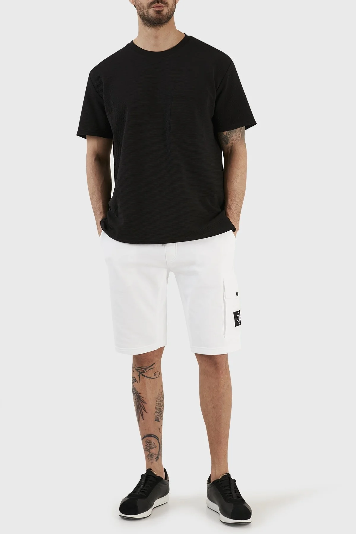 Calvin Klein % 100 Pamuk Slim Fit Diz Boyu J30J323140YAF Erkek Short J30J323140 YAF BEYAZ - 1