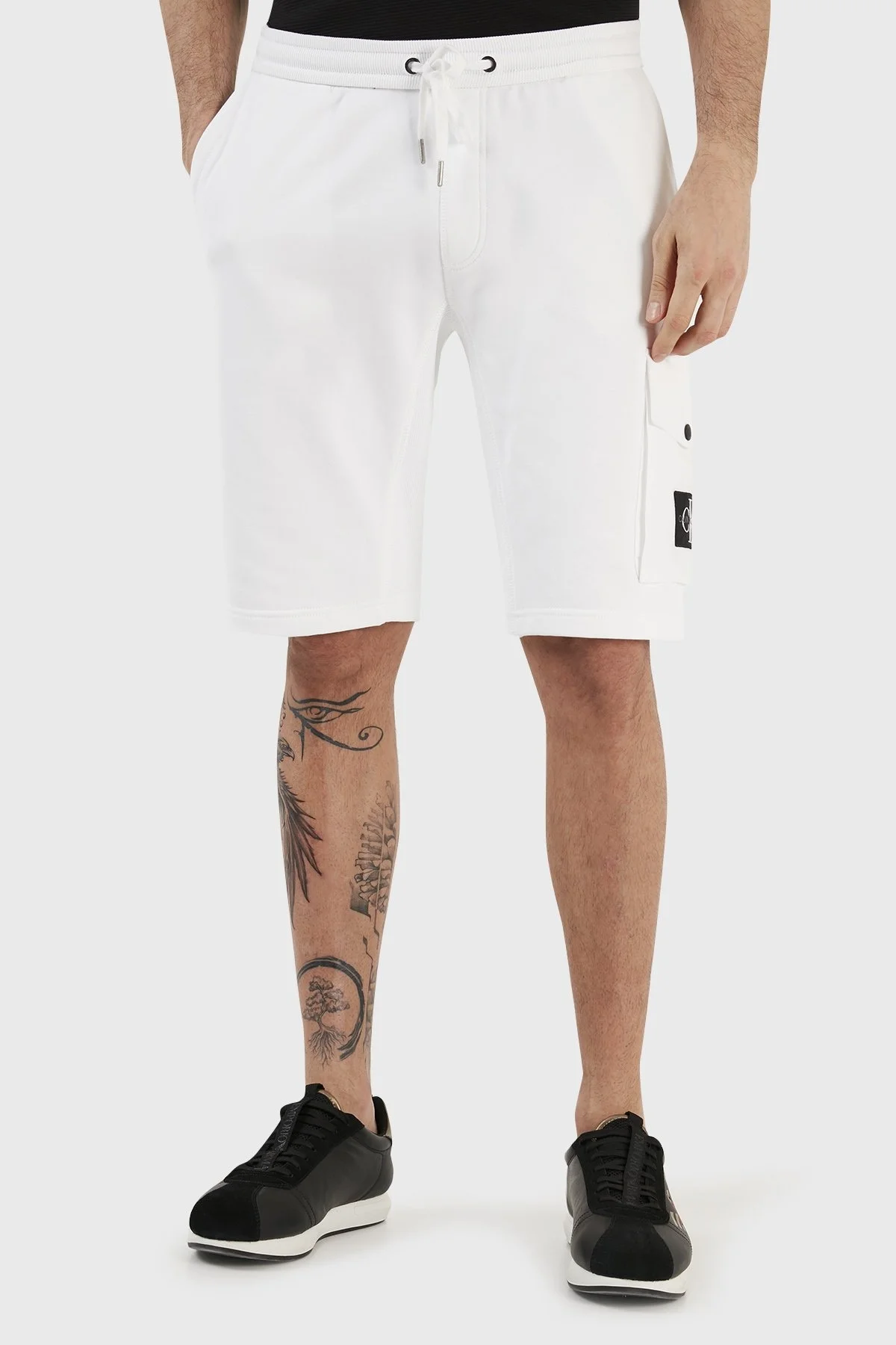 Calvin Klein % 100 Pamuk Slim Fit Diz Boyu J30J323140YAF Erkek Short J30J323140 YAF BEYAZ - 2