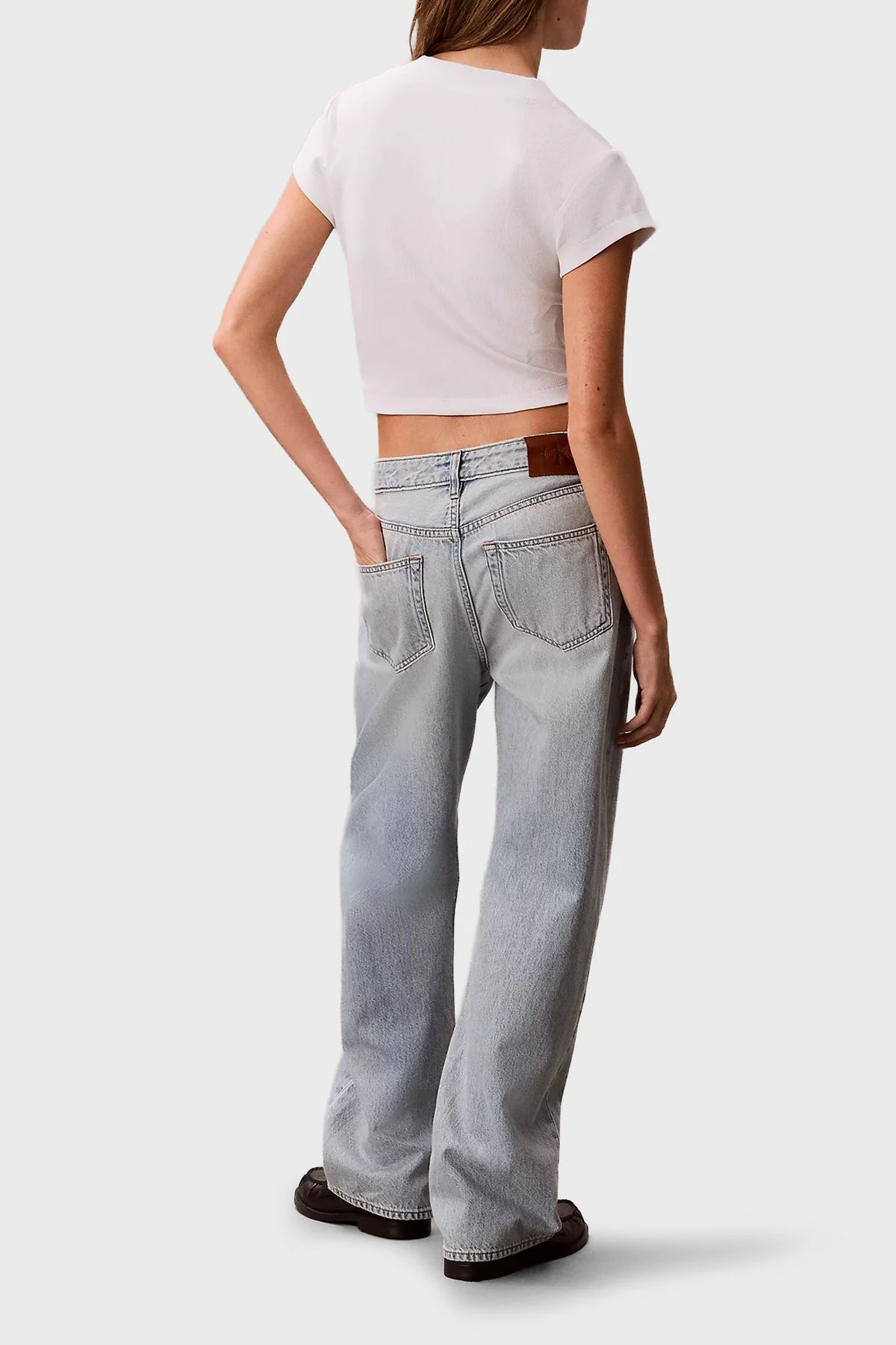 Calvin Klein % 100 Pamuk Straight Fit Düşük Bel Jeans LV047G797G1XO Kadın Kot Pantolon LV047G797G 1XO AÇIK MAVİ - 3