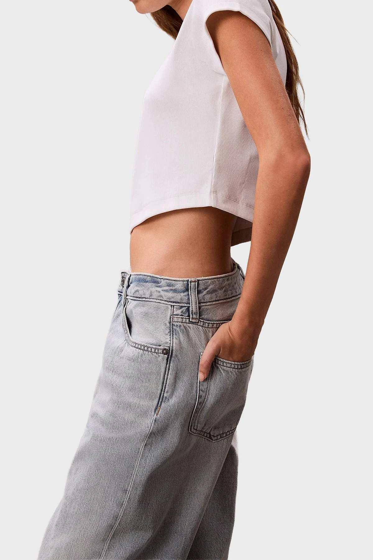 Calvin Klein % 100 Pamuk Straight Fit Düşük Bel Jeans LV047G797G1XO Kadın Kot Pantolon LV047G797G 1XO AÇIK MAVİ - 5