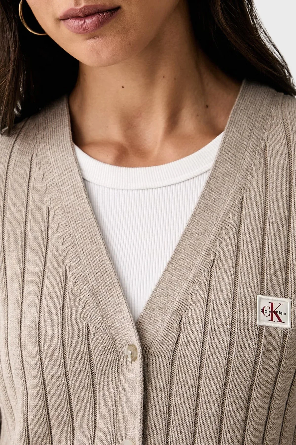Calvin Klein % 100 Pamuk V Yaka Düğmeli LV047H305G2JX Kadın Kazak LV047H305G 2JX Bej - 4