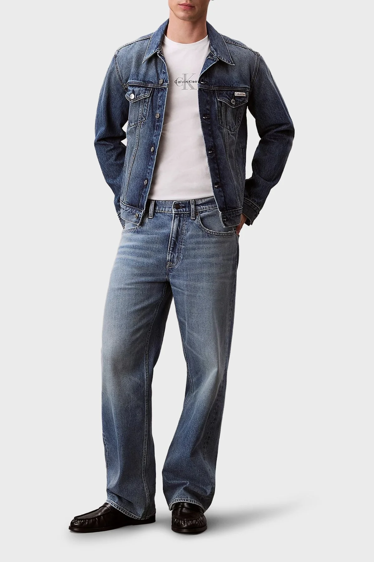 Calvin Klein % 100 Pamuklu Regular Fit Logolu Bisiklet Yaka Erkek T Shirt LV04RB866G YAF BEYAZ - 2