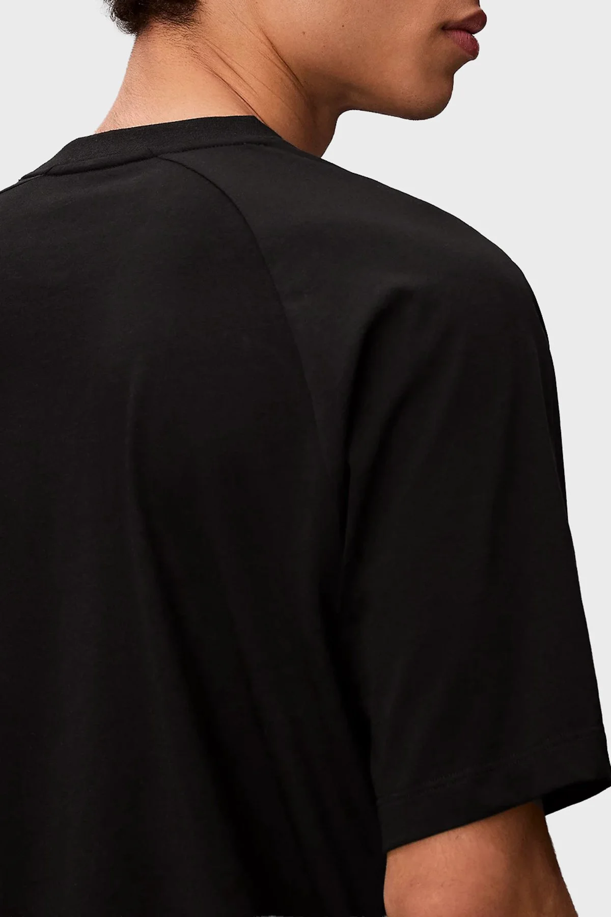 Calvin Klein % 100 Pamuklu Regular Fit Logolu Bisiklet Yaka LVGMS6K112UB1 Erkek T Shirt LVGMS6K112 UB1 SİYAH - 5