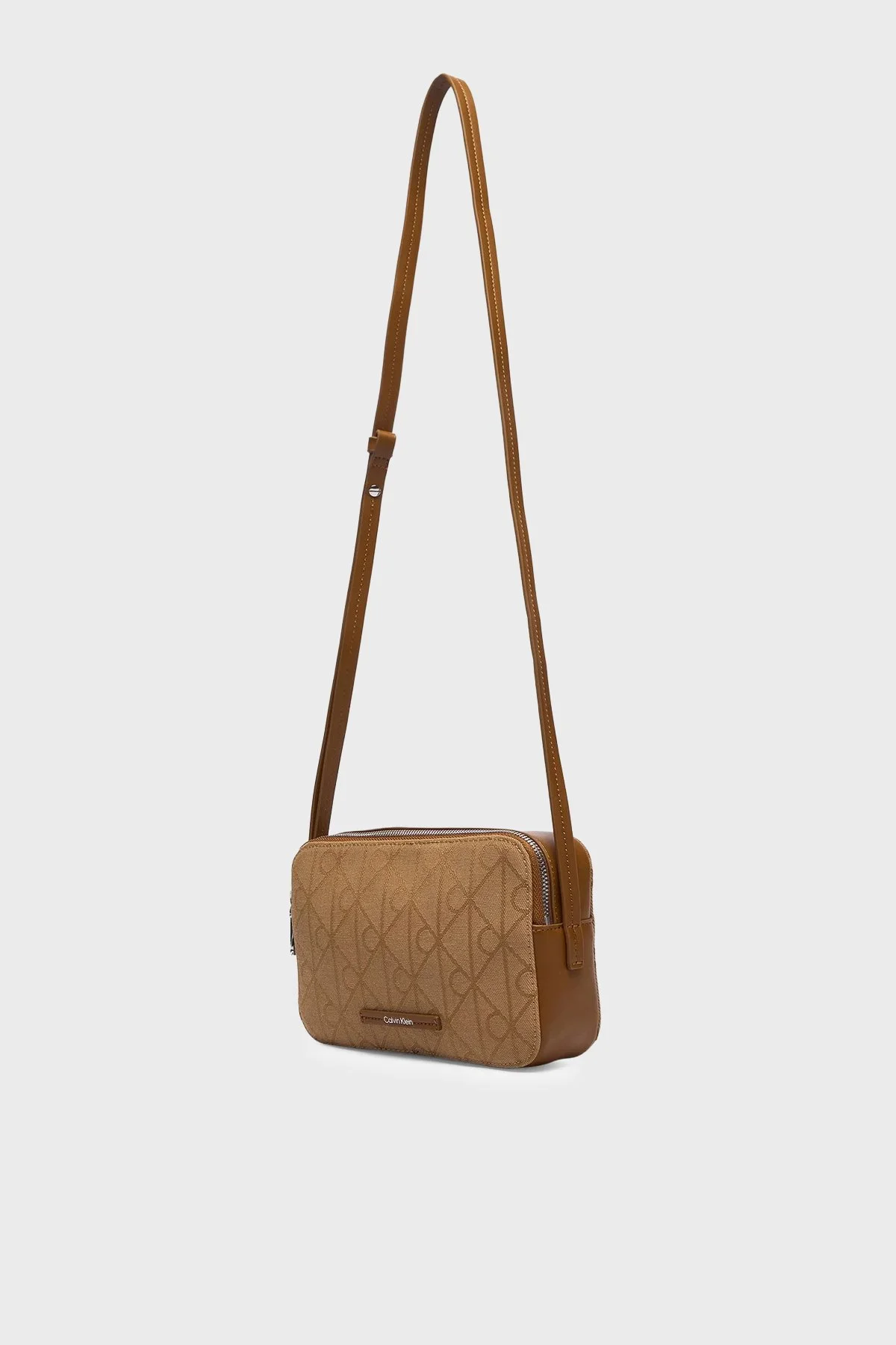 Calvin Klein 4G Logolu Ayarlanabilir Askılı LV04F3533G8DZ Kadın Çanta LV04F3533G 8DZ CAMEL - 4