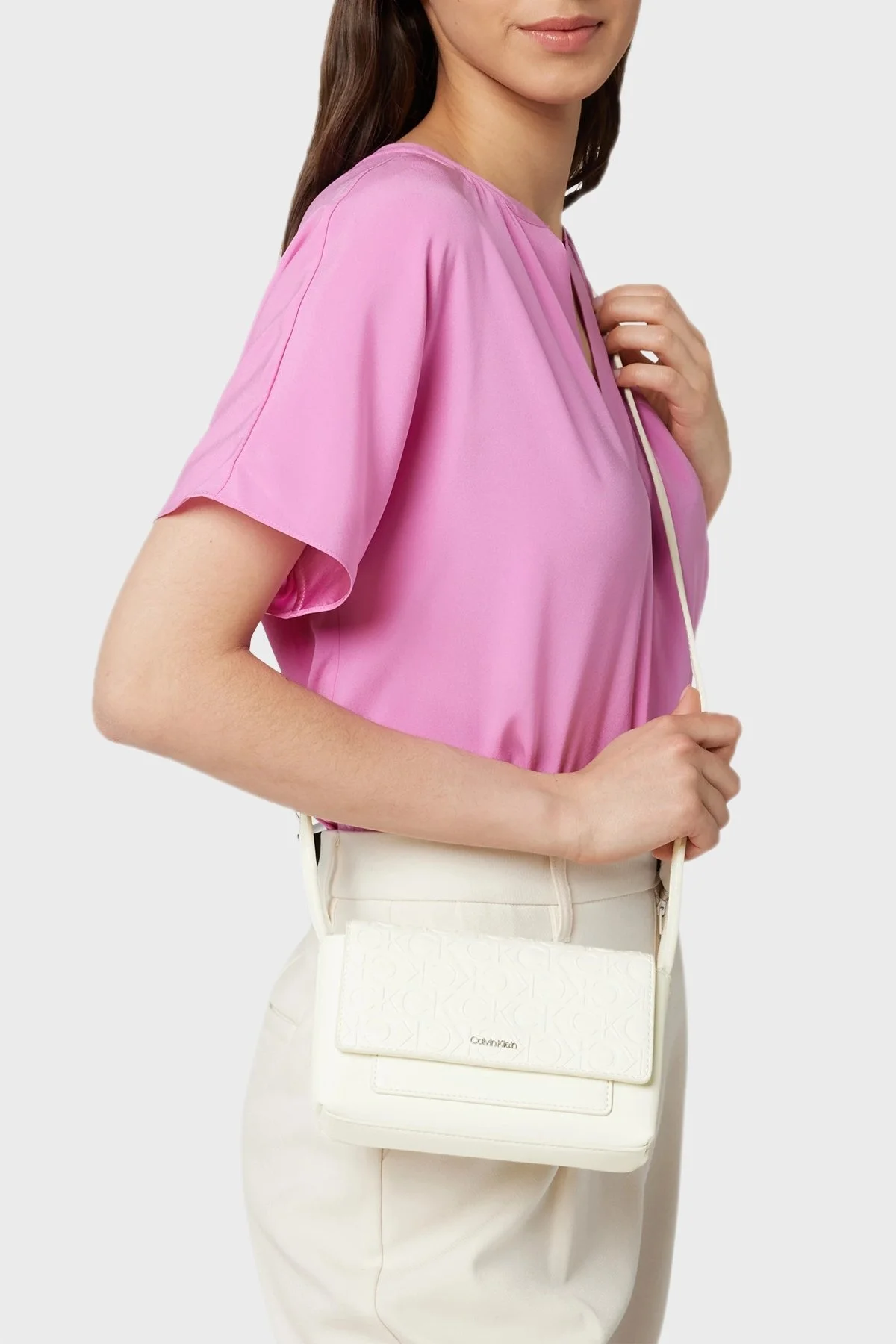 Calvin Klein Bayan Çanta K60K610943 YAL BEYAZ - 2