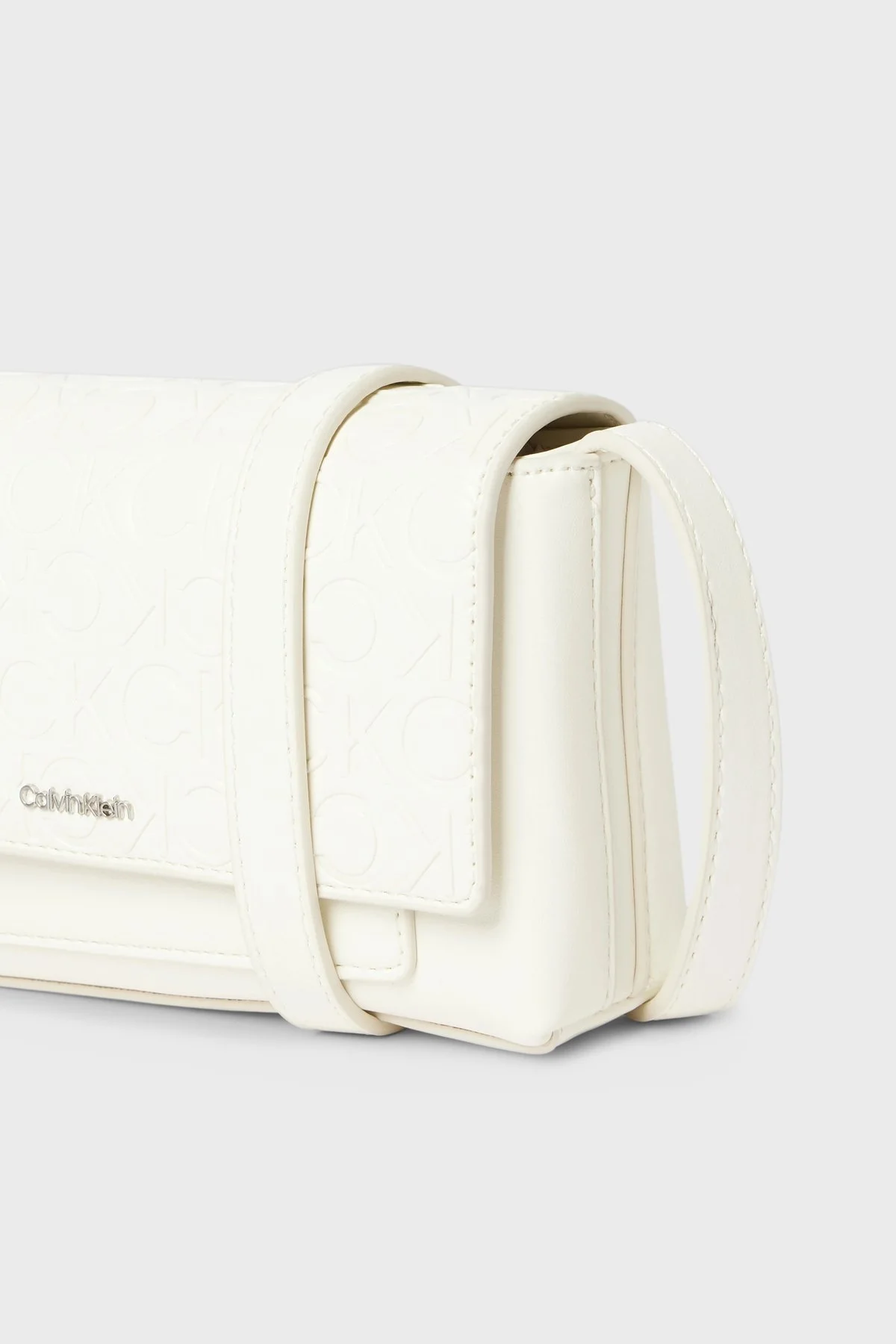 Calvin Klein Bayan Çanta K60K610943 YAL BEYAZ - 3