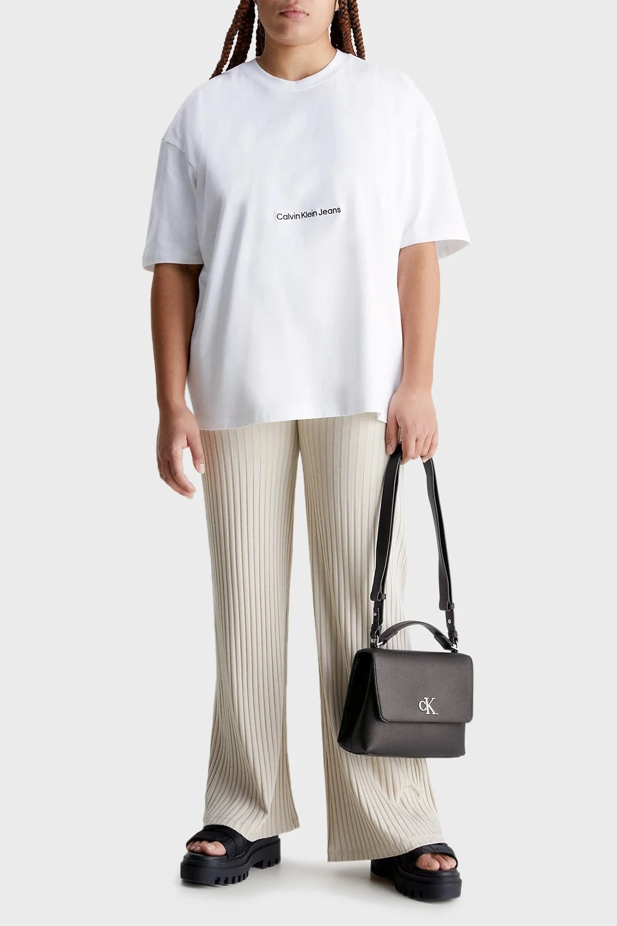 Calvin Klein Ayarlanabilir Omuz Askılı K60K610684BDS Bayan Çanta K60K610684 BDS SİYAH - 2