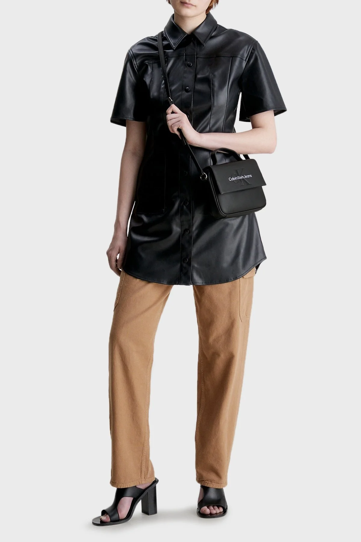 Calvin Klein Ayarlanabilir Omuz Askılı K60K6108290GJ Bayan Çanta K60K610829 0GJ SİYAH - 2