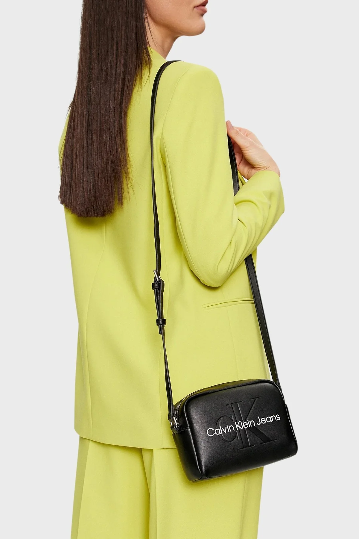 Calvin Klein Ayarlanabilir Uzatma Askılı K60K6122200GQ Bayan Çanta K60K612220 0GQ SİYAH - 2