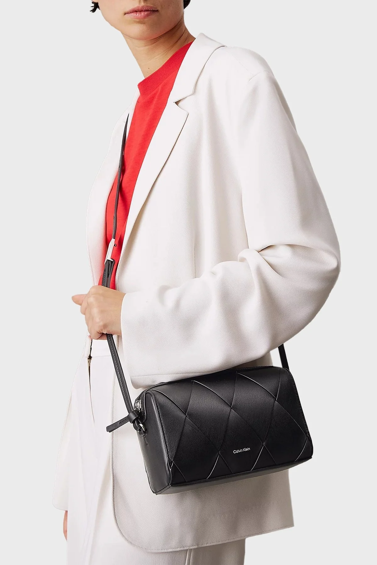 Calvin Klein Baklava Desenli Ayarlanabilir Askılı K60K613002BEH Bayan Çanta K60K613002 BEH SİYAH - 9