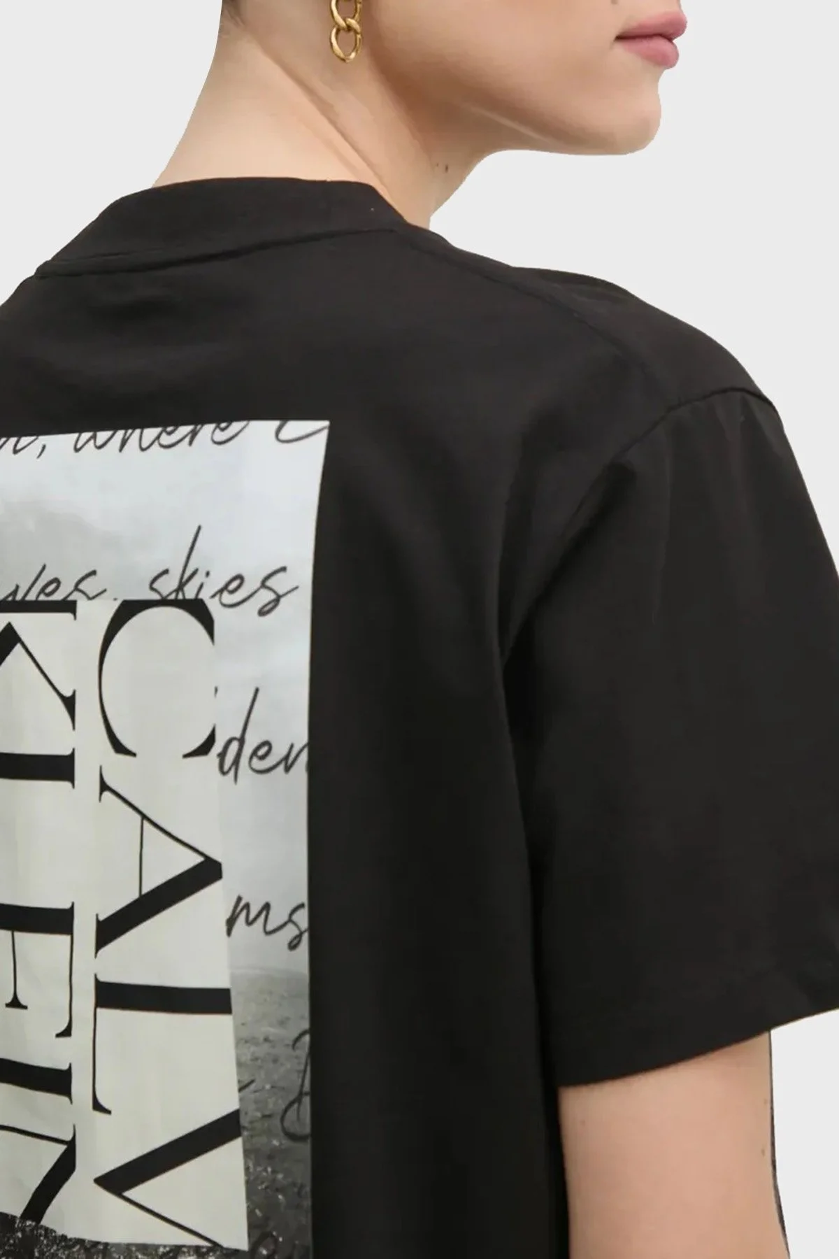 Calvin Klein Baskılı % 100 Pamuk Comfort Fit Bisiklet Yaka J20J225261BEH Bayan T Shirt J20J225261 BEH SİYAH - 8