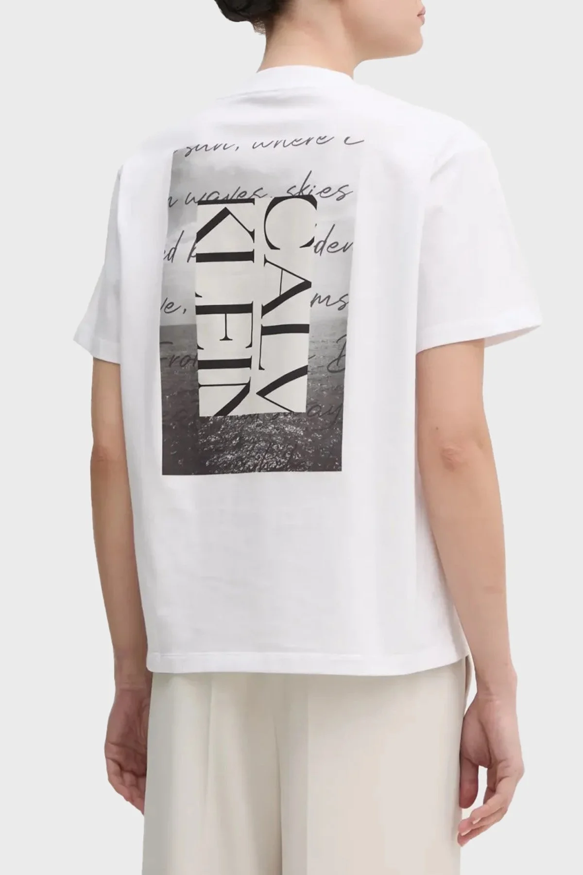 Calvin Klein Baskılı % 100 Pamuk Comfort Fit Bisiklet Yaka J20J225261YAA Bayan T Shirt J20J225261 YAA BEYAZ - 6