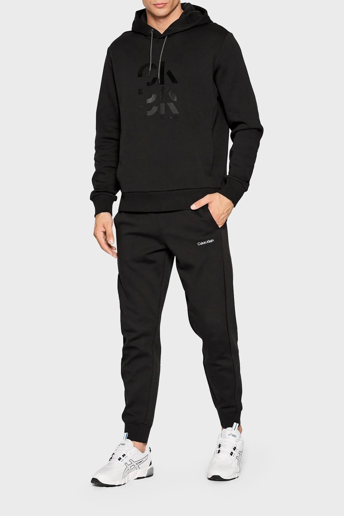 Calvin Klein Belden Bağlamalı Pamuklu Regular Fit Jogger K10K109940BEH Erkek Pantolon K10K109940 BEH SİYAH - 1