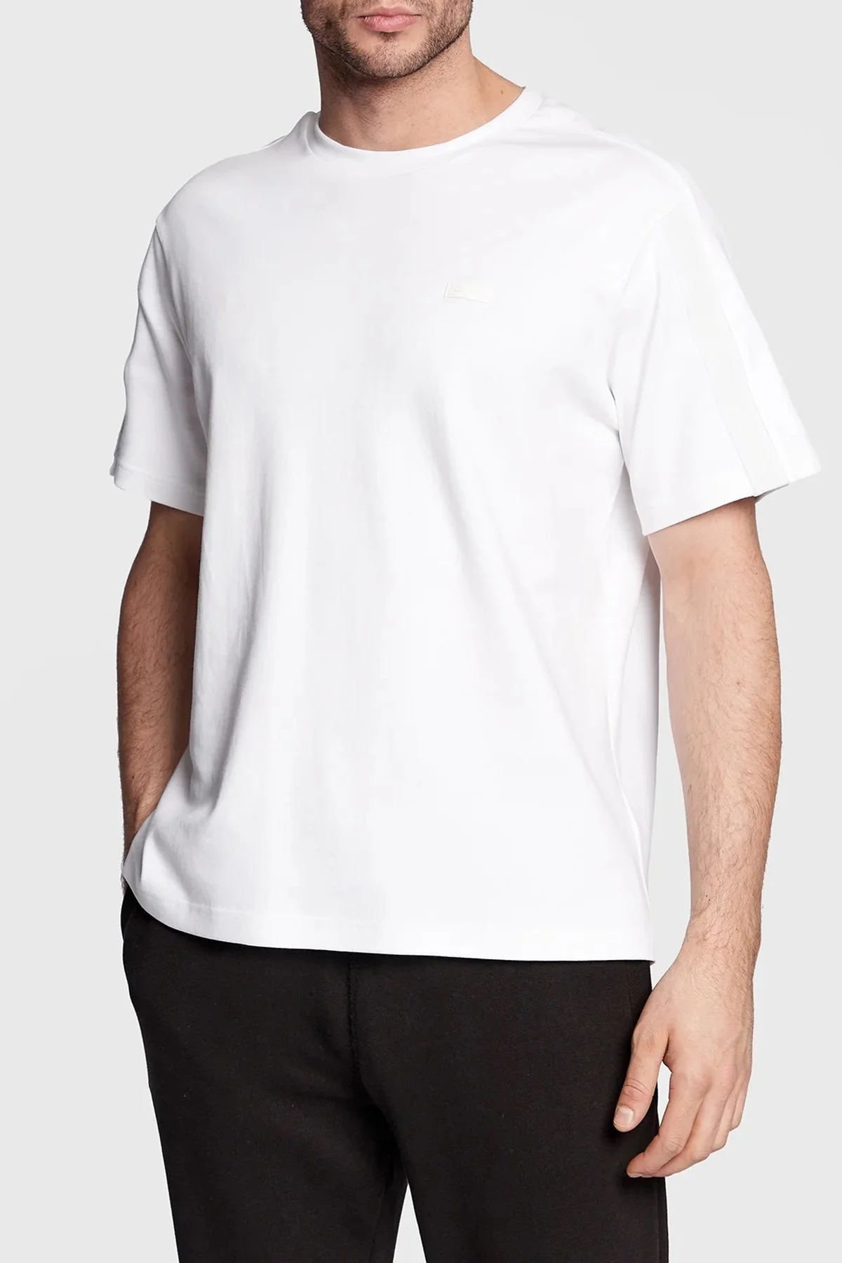 Calvin Klein Bisiklet Yaka % 100 Pamuk Regular Fit Erkek T Shirt K10K110814 YAF BEYAZ - 1