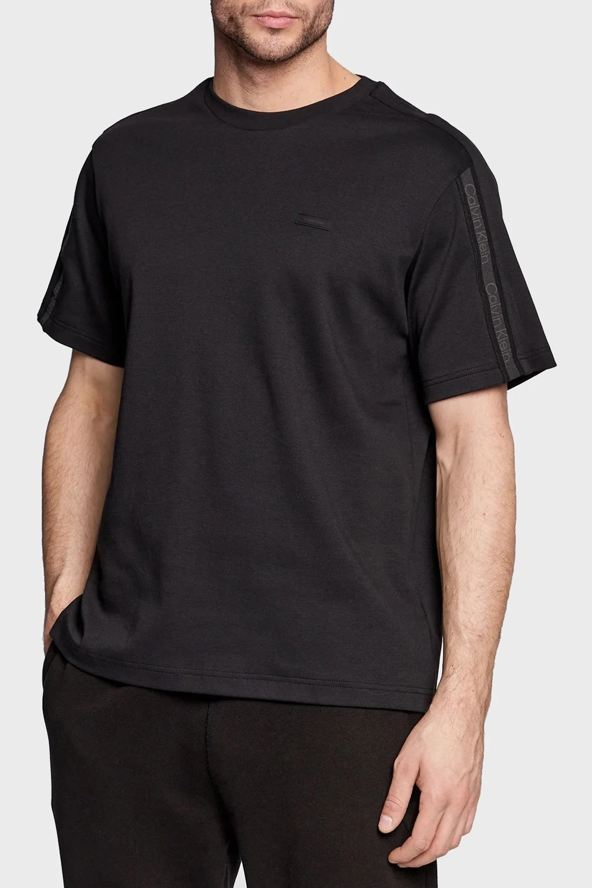 Calvin Klein Bisiklet Yaka % 100 Pamuk Regular Fit Erkek T Shirt K10K110814 BEH SİYAH - 1