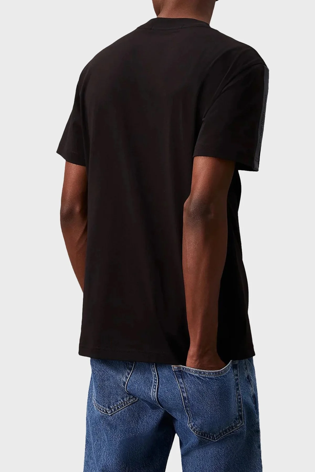 Calvin Klein Bisiklet Yaka Regular Fit J30J325653BEH Erkek T Shirt J30J325653 BEH SİYAH - 2