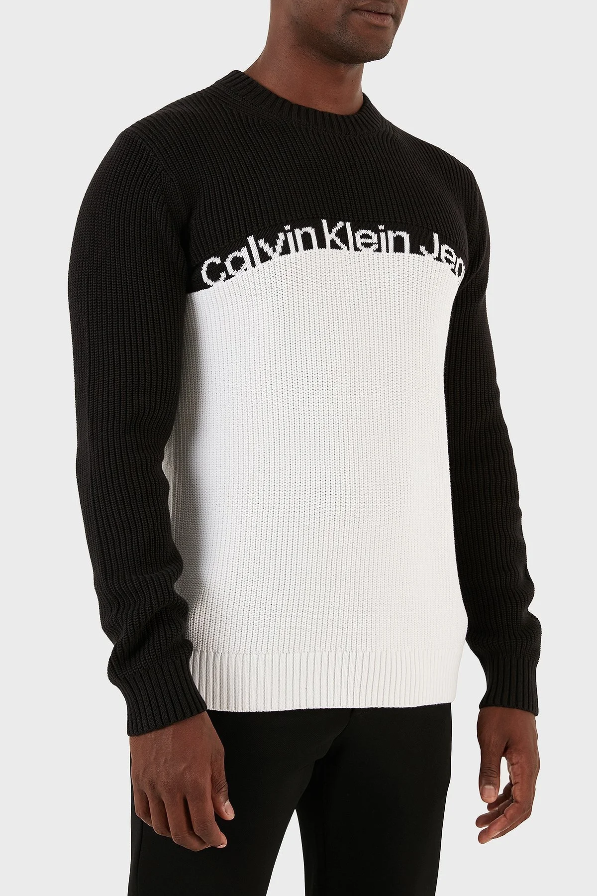 Calvin Klein Bisiklet Yaka Renk Bloklu Pamuklu Örme J30J323981YAF Erkek Kazak J30J323981 YAF SİYAH-BEYAZ - 5