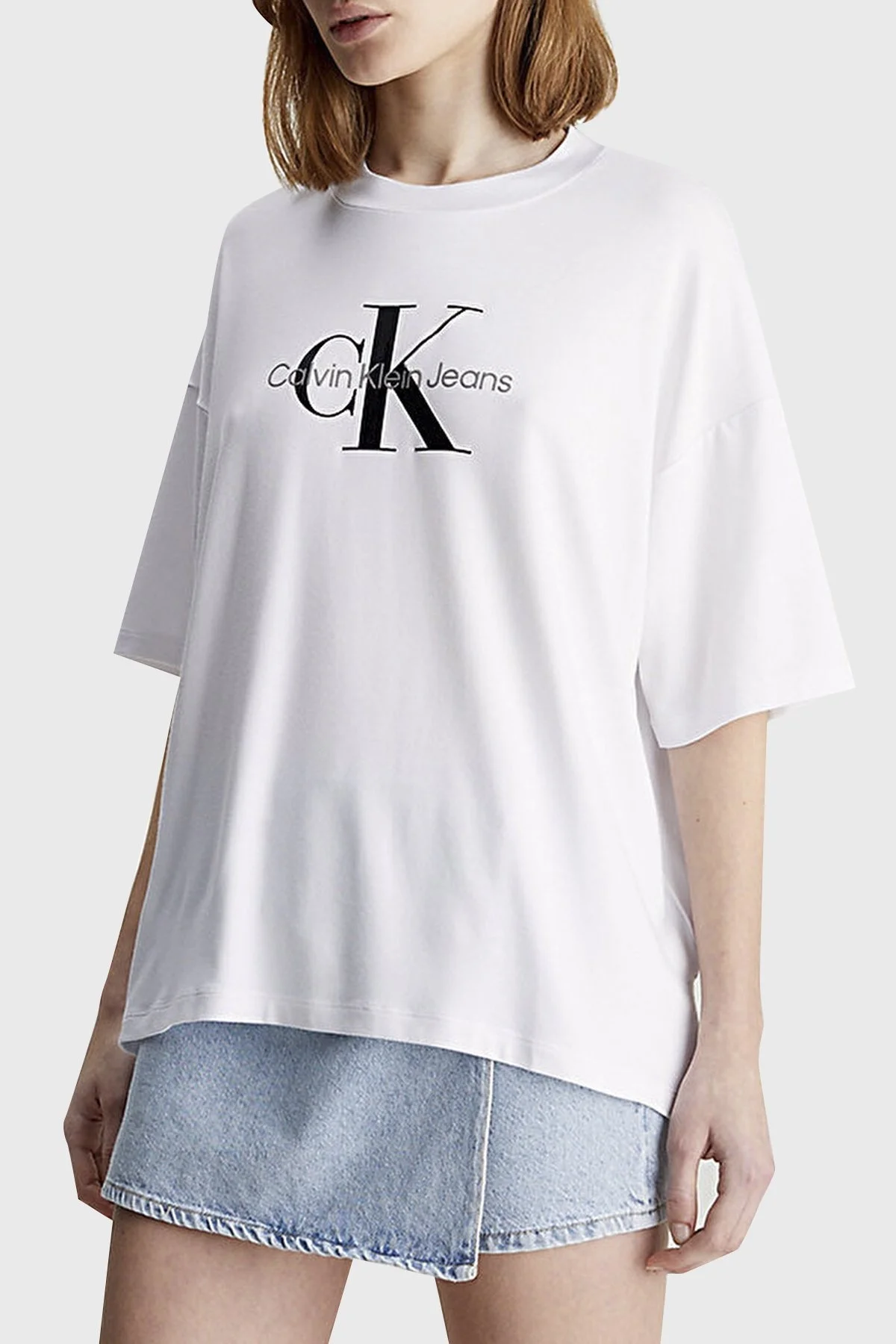 Calvin Klein Boyfriend Bisiklet Yaka J20J223279YAF Bayan T Shirt J20J223279 YAF BEYAZ - 1