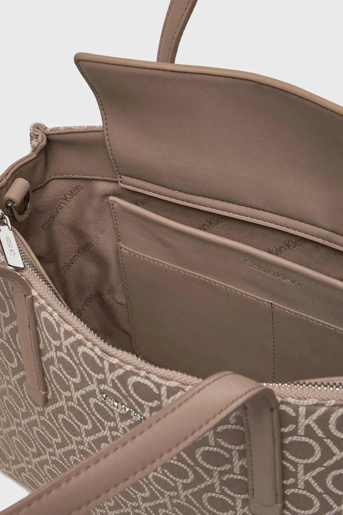 Calvin Klein Çıkarılabilir Omuz Askılı K60K6122780HE Bayan Çanta K60K612278 0HE KAHVE - 4