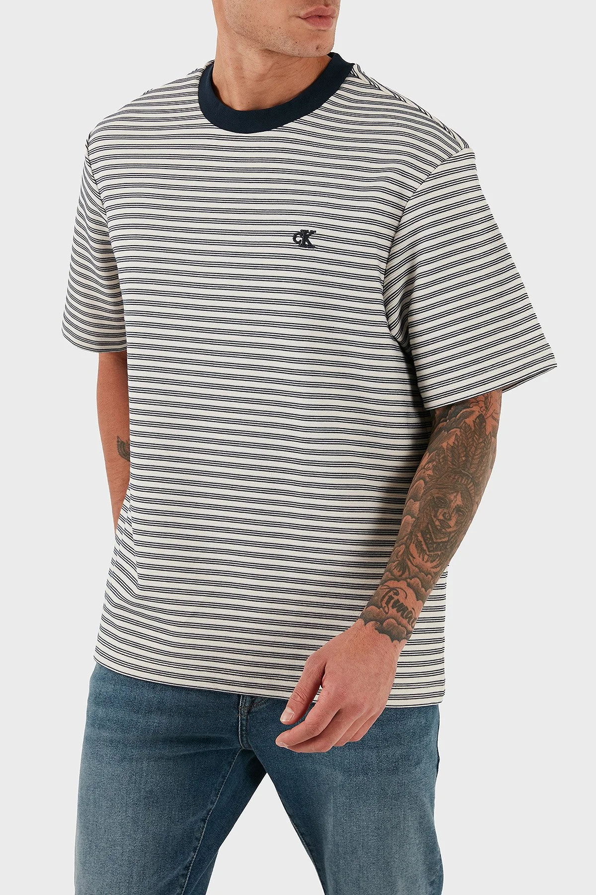 Calvin Klein Çizgili Pamuklu Regular Fit Bisiklet Yaka LV04LD204G67U Erkek T Shirt LV04LD204G 67U BEYAZ - 5