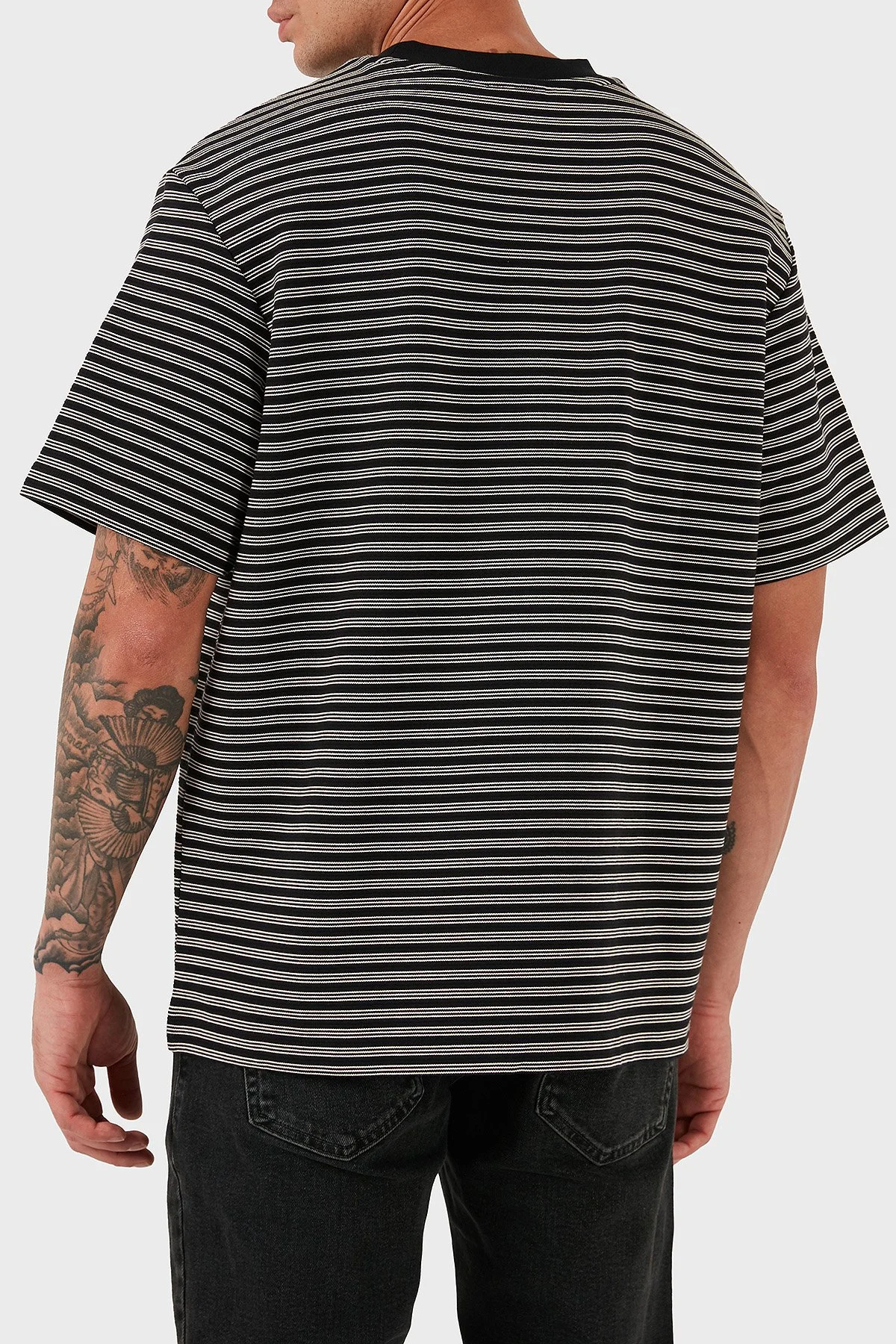 Calvin Klein Çizgili Pamuklu Regular Fit Bisiklet Yaka LV04LD204GUB1 Erkek T Shirt LV04LD204G UB1 SİYAH - 3