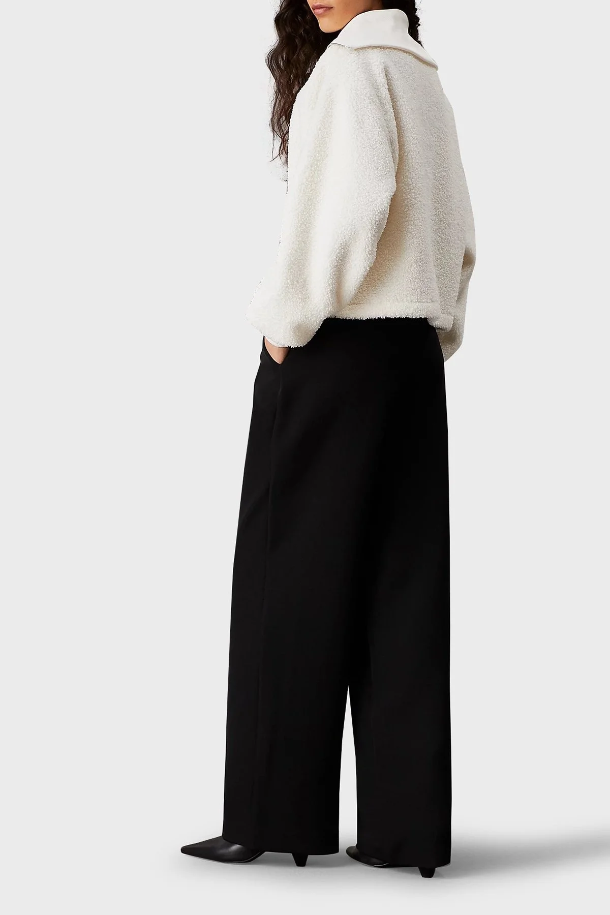 Calvin Klein Comfort Fit Yarım Fermuarlı Geniş Yaka Peluş J20J224180YBI Bayan Sweat J20J224180 YBI BEYAZ - 2