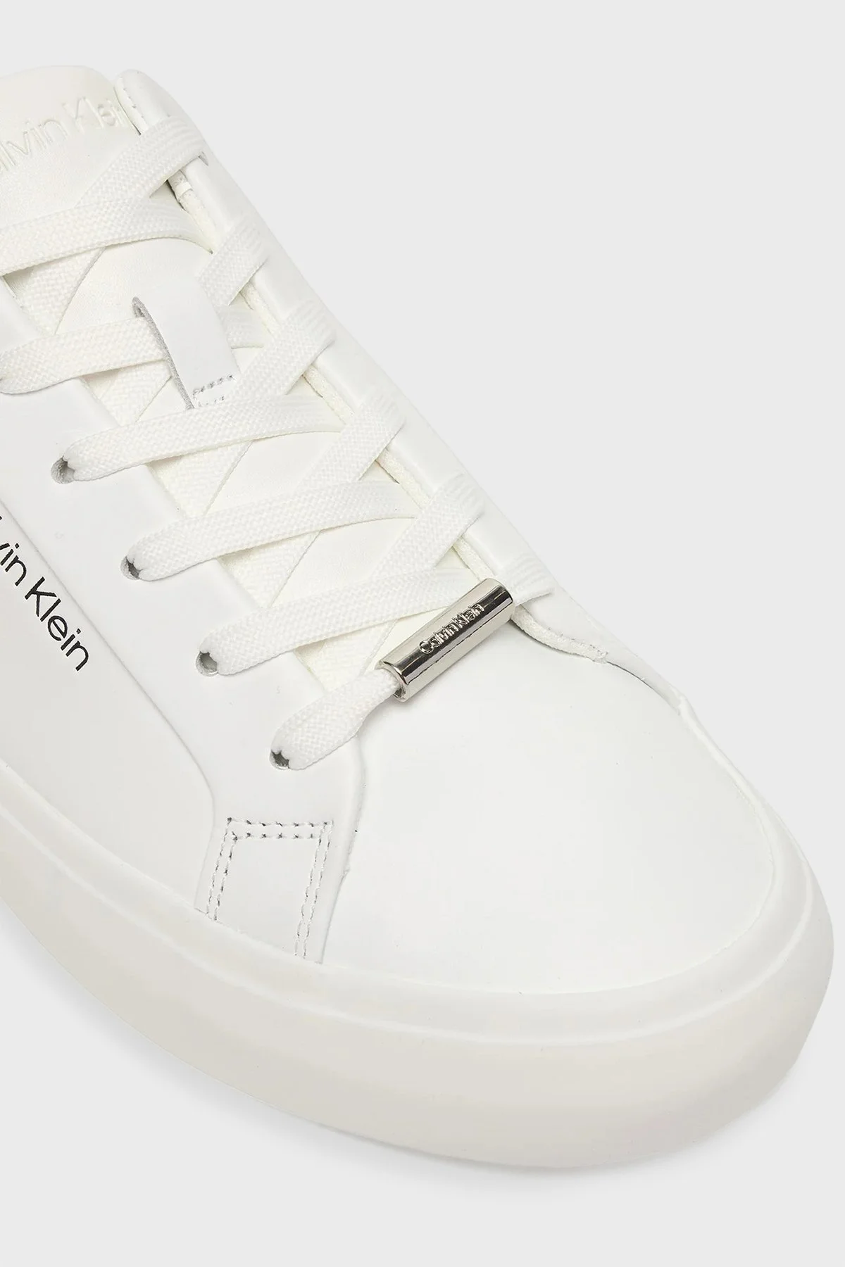 Calvin Klein Deri Logolu Bağcıklı Sneaker HW0HW027470K5 Bayan Ayakkabı HW0HW02747 0K5 BEYAZ - 11