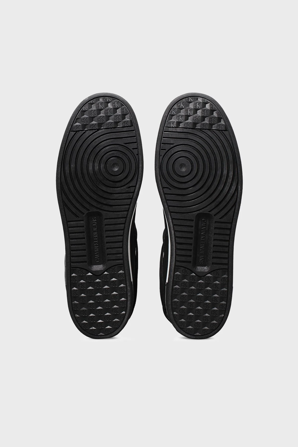 Calvin Klein Deri Logolu Bilekli Sneaker YM0YM011090GM Erkek Ayakkabı YM0YM01109 0GM SİYAH-BEYAZ - 10