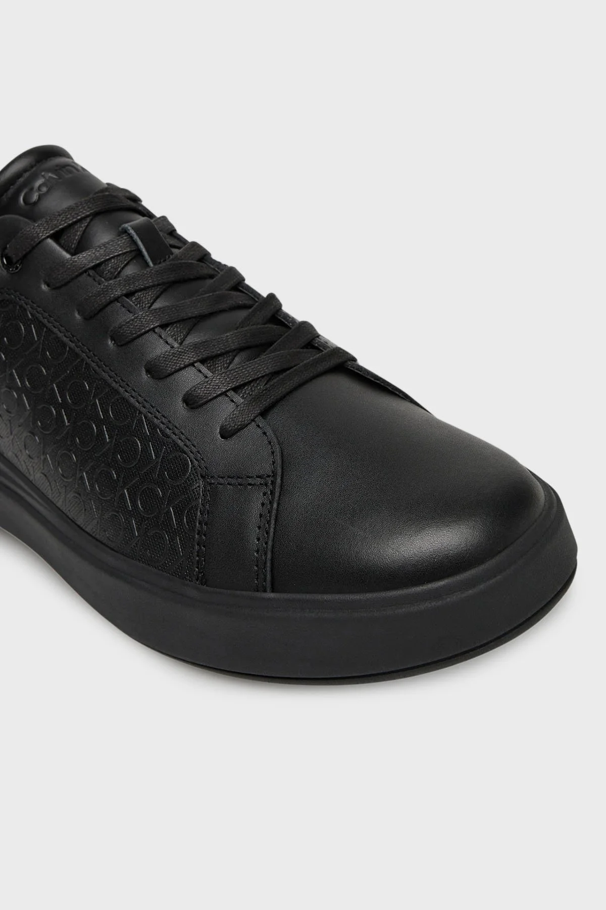 Calvin Klein Deri Logolu Kalın Taban Sneaker HM0HM019700GJ Erkek Ayakkabı HM0HM01970 0GJ SİYAH - 11