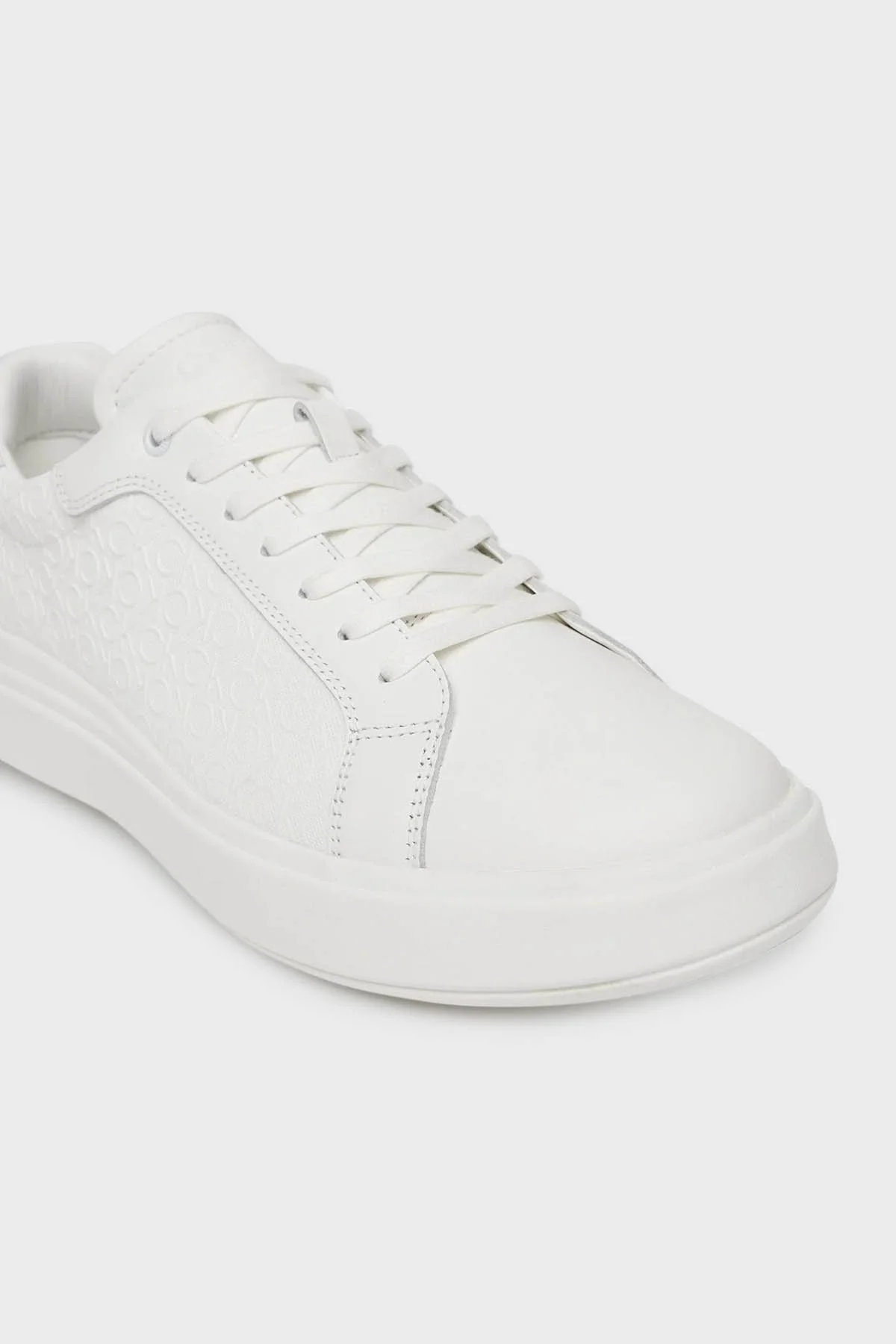 Calvin Klein Deri Logolu Kalın Taban Sneaker HM0HM019700K4 Erkek Ayakkabı HM0HM01970 0K4 BEYAZ - 5