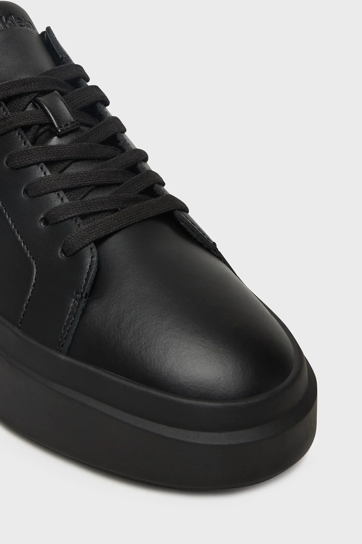 Calvin Klein Deri Logolu Kalın Taban YM0YM013440GJ Erkek Ayakkabı YM0YM01344 0GJ SİYAH - 5