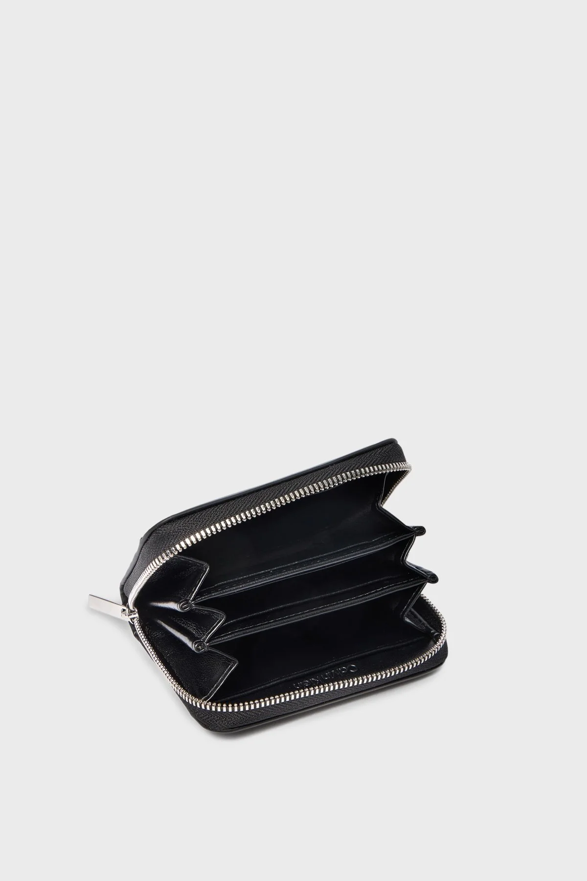 Calvin Klein Deri Logolu LV04F1081GUB1 Bayan Cüzdan LV04F1081G UB1 SİYAH - 3